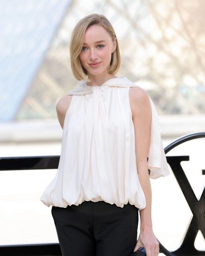 Phoebe Dynevor showcases stylish look