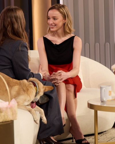 Phoebe Dynevor photo image 2