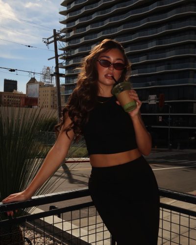 Presley Elise, showcases stylish look