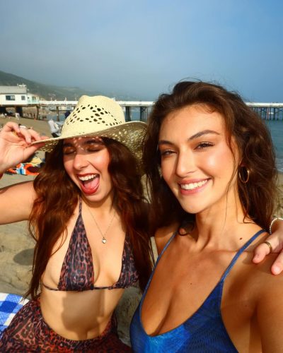 Rachel Pizzolato’s Stunning Beach Look – 2023 8