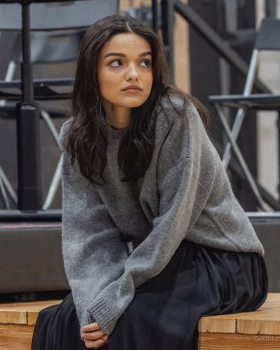 Rachel Zegler – Stunning In Black Lace At The 2023 Gala 3