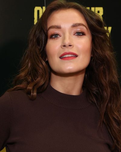 Sarah Bolger soft waves hairstyle framing her face