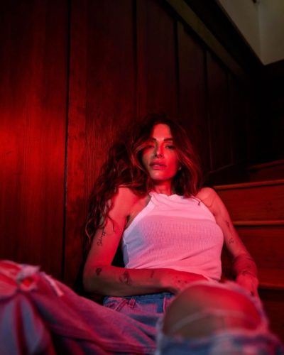 Sarah Shahi – Stunning Instagram Highlights 2023