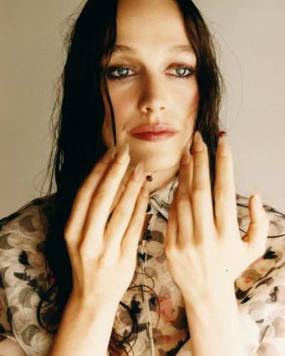 Victoria Pedretti photo