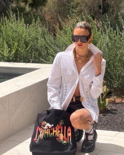 Wallis Day Rocks A Look At The Pool 2026 7