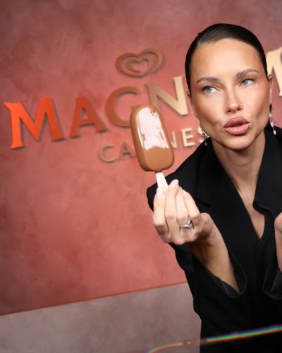 Adriana Lima photo image 2