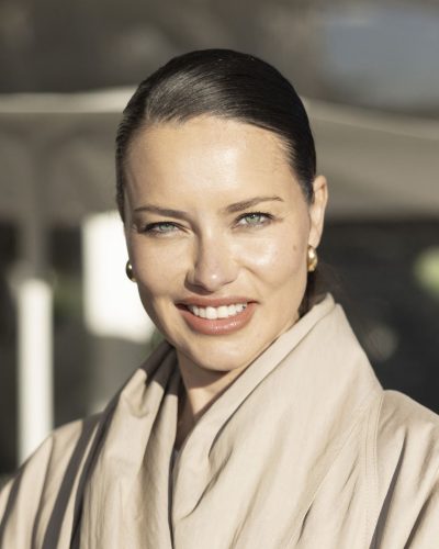 Adriana Lima photo image 3