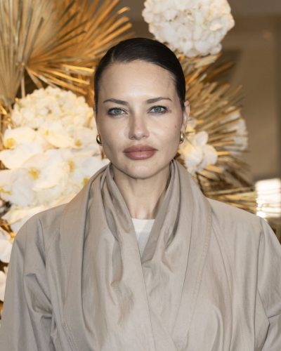 Adriana Lima photo image 4