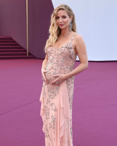 Annabelle Wallis photo image 3