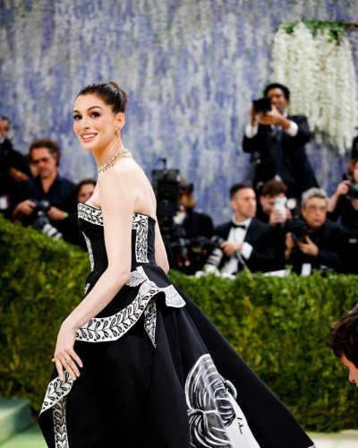 Anne Hathaway photo image 6