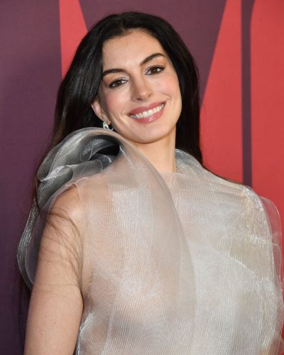 Anne Hathaway photo image 6