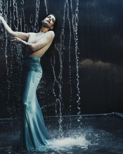 Anne Hathaway photo image 3