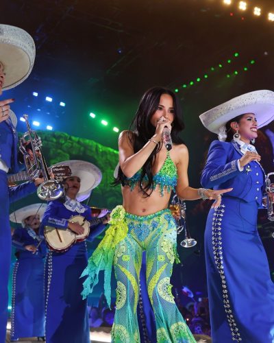Becky G photo image 4