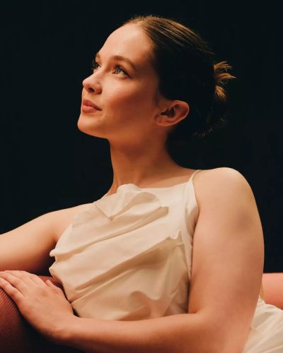 Cailee Spaeny Shows Elegance In Minimalist White Gown For The Los Angeles Times May 2026