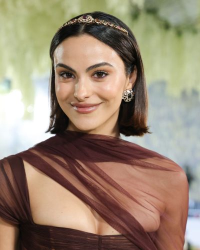 Camila Mendes photo image 4