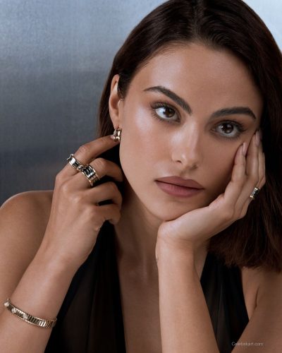 Camila Mendes photo image 3