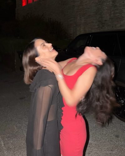 Camila Mendes photo image 5