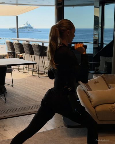 Candice Swanepoel photo image 3