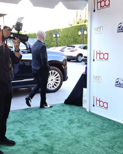 Chelsea Lauren at The Hollywood Beauty Awards image 3