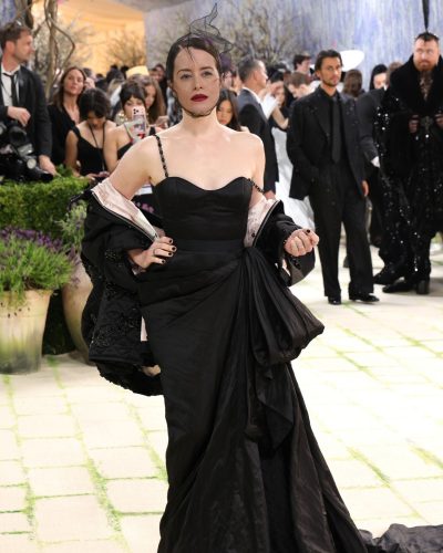 Claire Foy photo image 4