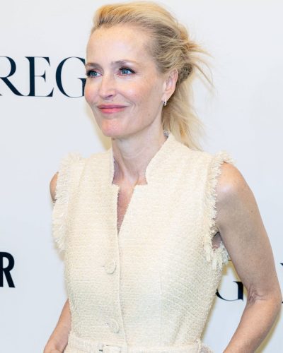 Gillian Anderson photo image 2