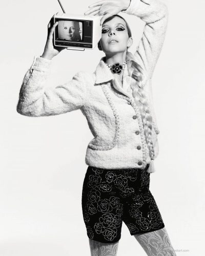 Greta Bellamacina Shines In Ensemble For Hunger Magazine September 2023