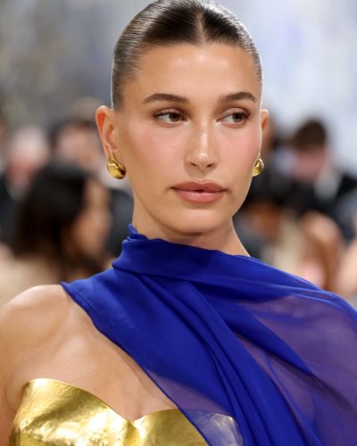 Hailey Bieber photo image 6