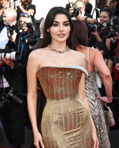 Hande Erel photo image 5