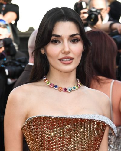 Hande Erel photo image 6