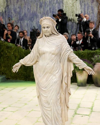 Heidi Klum Stuns In Ethereal Marble-Inspired Look At 2026 Met Gala