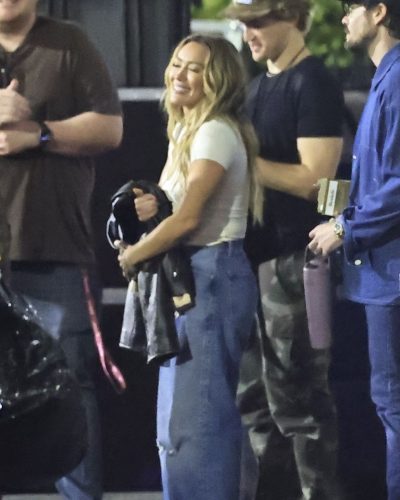 Hilary Duff photo image 3