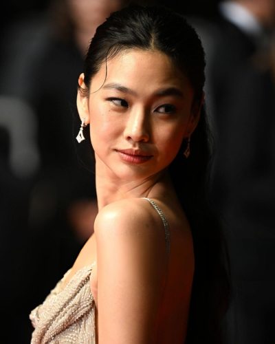 Hoyeon Jung photo image 3