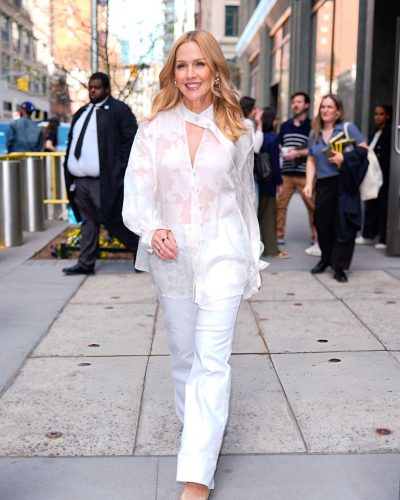 Jennie Garth photo image 3