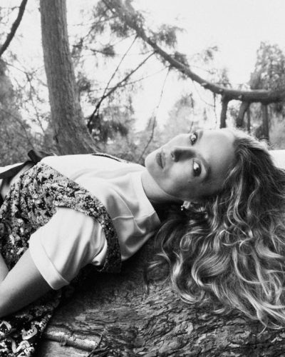 Jodie Comer photo image 2