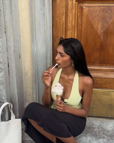 Kaaviya Sambasivam Enjoys Ice Cream In Summer Outfit 2026