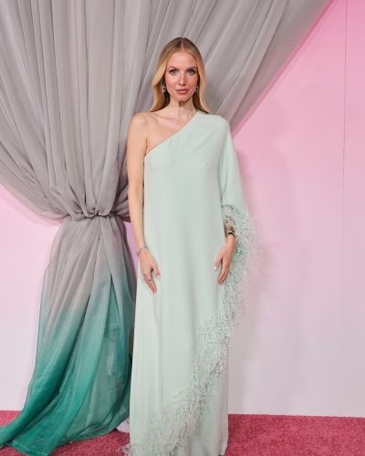 Leonie Hanne Dazzles In Mint Green At Fashion Trust U.S 2026 Awards