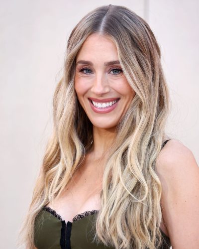 Lisa Gilroy at Office Romance Premiere image 2