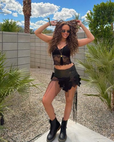 Madison Pettis photo image 3