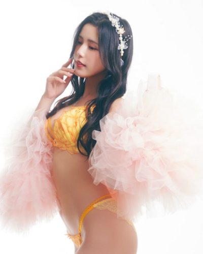 Maki Shiori photo image 2