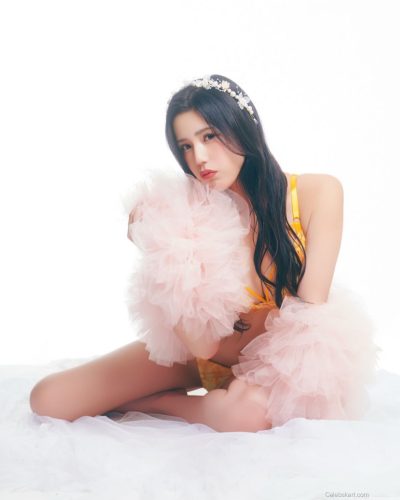Maki Shiori photo image 5