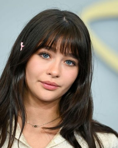 Malina Weissman photo image 3