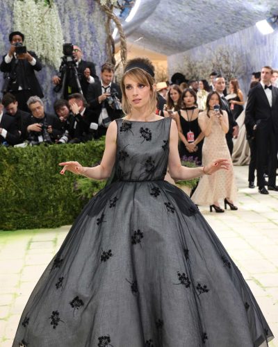 Maya Hawke photo image 2