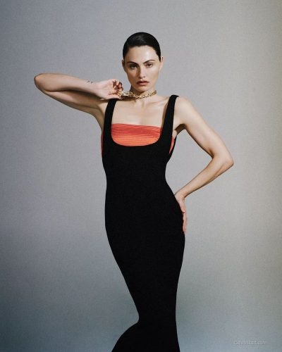 Phoebe Tonkin photo image 6