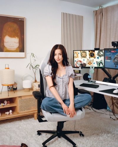 Pokimane photo image 4