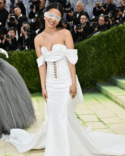 Rachel Zegler Dazzles In White At The 2026 Met Gala
