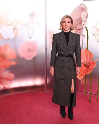 Rhea Seehorn photo image 6