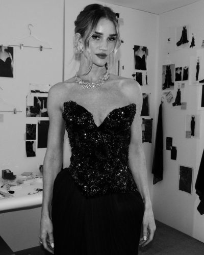 Rosie Huntington-whiteley photo image 4