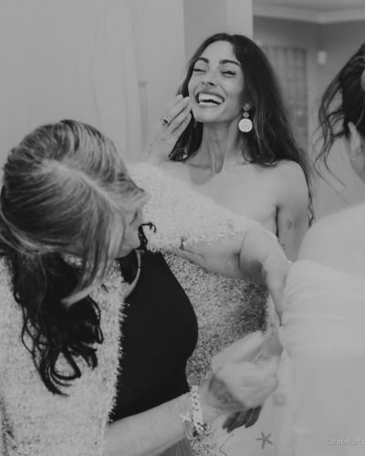 Sarah Shahi photo image 3