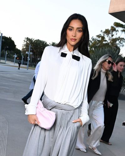 Shay Mitchell photo image 4