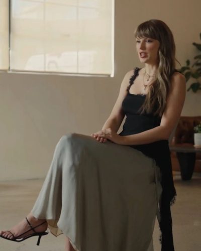 Taylor Swift photo image 2